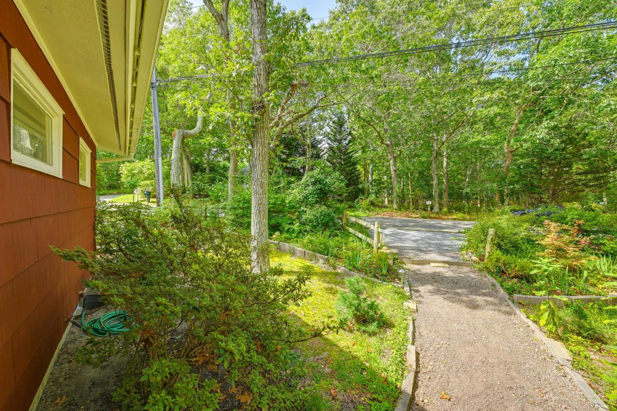 Home In Long Island Wine Country - Walk To Beach! Cutchogue Exterior foto
